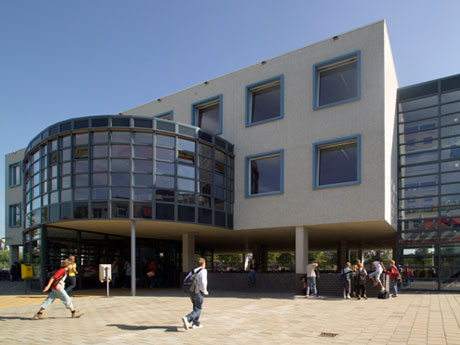 Pierson College, Den Bosch